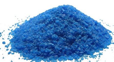 Kupferschwefel zur Behandlung von Nagelpilz